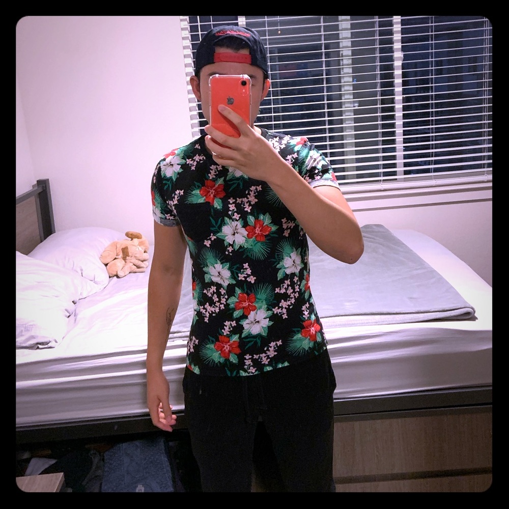 Flora T-shirt